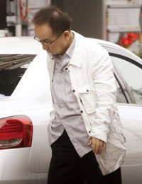 追悼コメント「ずるいよ」に込められた、ジャニーさんと蜷川さん“対称的”な2人の交流