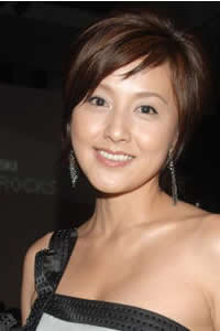 藤原紀香、ブログで結婚式報告！　「自分にうっとりしてて痛い」と失笑買った一文とは？