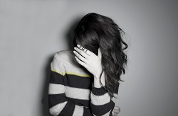 “大物芸能人の娘がAVデビュー”にマスコミ騒然！　父はミスチル・桜井説の真偽とは？