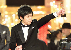 嵐・二宮和也、連載コラムが波紋！　担当者にKAT-TUNファンから批判続出のワケ