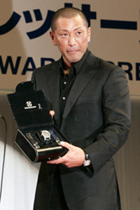 清原和博の恋人・女子大生ホステス、海外逃亡!?　警察に捜査協力も“シャブ仲間”のうわさ