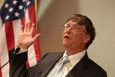 ビル・ゲイツ、オリンピック観戦中に撮られた「アップル」ネタ動画が話題に！