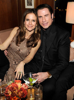 家庭を顧みず、男と旅行？　ゲイ疑惑のジョン・トラボルタに離婚の危機