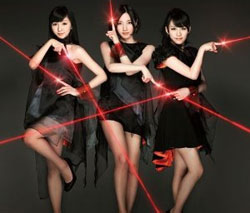 Perfume幻のメンバーが吉本に入社！　互いに隠し持つ野望とは？