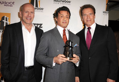 フォルクスワーゲンに一家で寝泊まり！　ホームレスだったセレブとは？