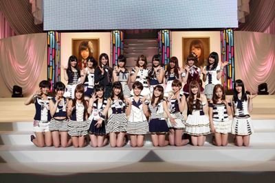 AKB48卒業生、新曲MV出演に批判！　「冠番組終了」「巨乳化」板野友美ら“旧神7”ジリ貧芸能活動