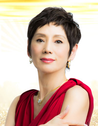 女友達にも言いづらい「薄毛の悩み」を解決!?　あの女優も実践する“育毛術”とは