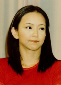 秋元康と沖縄アクターズスクール、諍いで決別していた過去