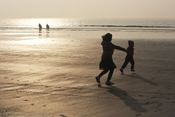 「父が死んだら兄と決別しようと思う」父親の介護をめぐる、姉妹と引きこもりの兄