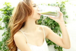 痩せながらバストアップも!?　モデルが愛飲するスムージーがあるってホント？