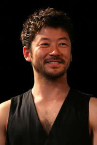 Twitterからデート情報がダダ漏れ！　相変わらずラブラブの仲里依紗と浅野忠信