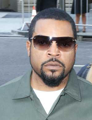 ドクター・ドレーとアイス・キューブ、殺人罪に問われるシュグ・ナイトと共に起訴される