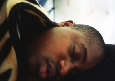 日本のオトコにはないブラックのノリは衝撃！　初めての「パイナップルダンス」