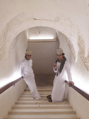 指でグイグイ来い！　異国・オマーンで童貞オマニガイとのほろ苦い一戦