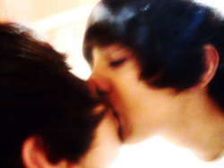 ショタコン＆腐女子にジワジワ人気！　男児モノDVDの過激な内容