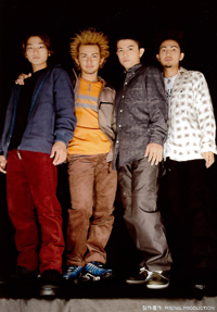 DV、離婚、そして……元「DA PUMP」YUKINARIの元タレント妻が風俗嬢に