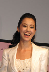 沢尻エリカ離婚意思の報道に、○○○と高城が梨元さんに語った言葉