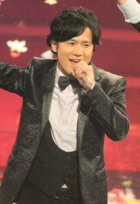 稲垣吾郎、SMAPデビュー25周年にメンバー初言及！　「うれしい」の言葉にファン感激