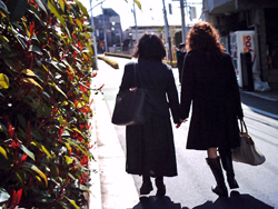 「がんばっていると母に認めてほしいのかも」認知症の母を介護する娘の痛み