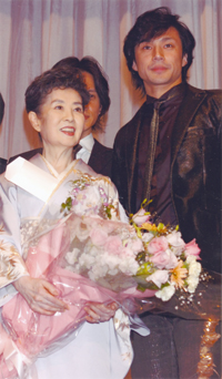 超人気男性アイドルが結婚!?　「週刊女性」予告にジャニーズファンが動揺