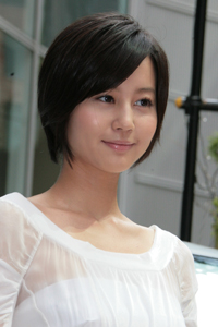 「どうせなら櫻井翔がよかった」堀北真希、山本耕史との“無計画婚”にファン嘆き