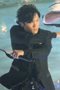 SMAP・稲垣吾郎の交際発覚！　気になる”ヒロくん”との関係は？