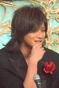 最終回を前に……赤西仁、冠番組でのデートにファンが反発