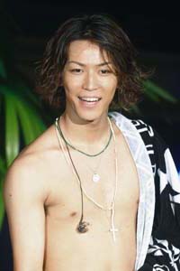 アイドル誌なのに！　“乳首にキスを”とKAT-TUNが大胆告白？