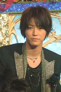 チャック開けっ放しはわざと？　亀梨和也の恥ずかしい告白