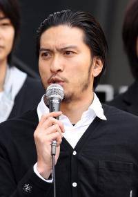 【ぶっちゃけ発言】長瀬智也「リーダーが口説いてる女性が、僕の元カノ……」