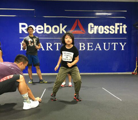 人間性に難アリ・美人だけど仏頂面……問題シッターを淘汰する経営者の工夫とは？