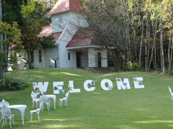 交通費・宿泊費の自己負担をナチュラルに強要してくる、海外挙式の恐ろしさ