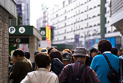 介護休業で母を看取った女性管理職、「これ以上続いたら仕事は辞めるしかなかった」