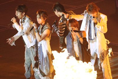 KAT-TUNは私生活で仲よすぎ!?　「カラオケ＆飲み行くノリのよさ」の評判