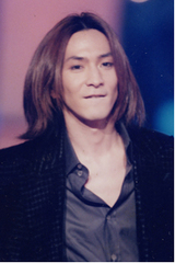 小室哲哉、「Twitter炎上」の自虐ネタも！　泥臭い仕事ぶりに業界の反応は