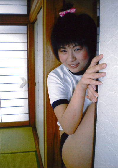 アーティスト性溢れるカットが勢ぞろい♪　由佳しゃんラストカット☆