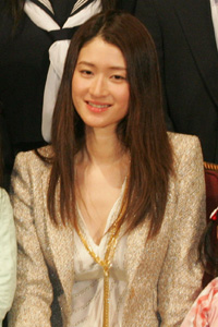 小雪、11月に単発主演ドラマ決定も……業界内に「コケたら大ごと」と波紋広がるワケ