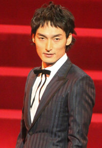 婚活報道は本当？　草なぎ剛、庶民派感覚で立てた今年の目標