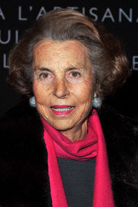 年下男に1470億円貢ぎ、政界大揺れ！　男に溺れたロレアル創業者一族の“人類史上最も裕福な女”