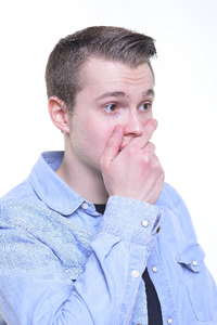 男の視線は黒ずみに!?　ムダ毛処理で黒ずんだ肌にフレッシュさを取り戻す方法