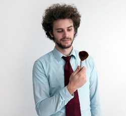 ヒゲ＆日焼けは一昔前、“中性的”が鍵！　メンズコスメ活況から見る「男らしさ」の現在