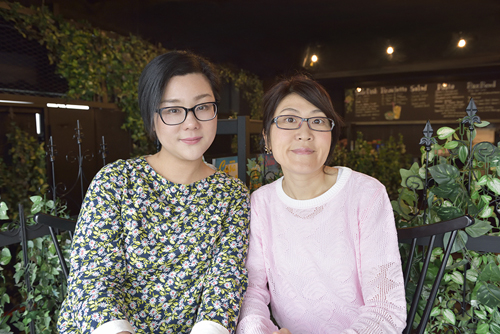 光浦靖子×ジェーン・スーが語る“相談”の極意「笑ってあげることが一番の解決策」