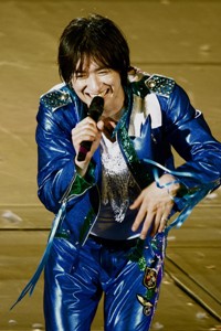 「舞祭組の人気を甘く見すぎ！」Kis‐My‐Ft2、ツアーグッズが完売続きで舞祭組ファン憤怒