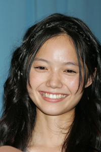 不倫疑惑の宮崎あおいは21世紀の沢田亜矢子VSゴージャス松野!?