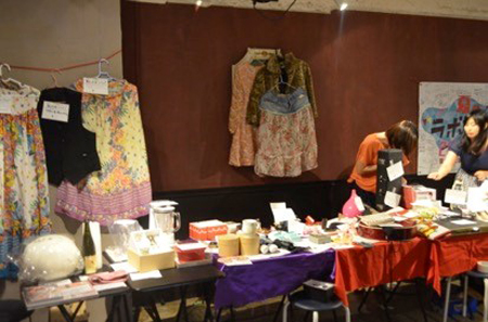 元カレ元カノからもらった品を売る!?　異色のフリマで驚いた、出品者たちの意外な心境