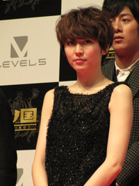 長澤まさみのセクシードレスはあてつけ!?　 伊勢谷友介＆森星、半同棲＆交際順調で電撃婚も