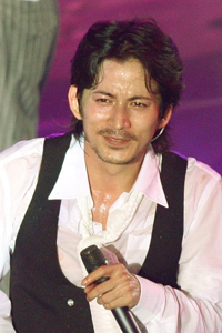 去年の秋に破局済みだった！　岡田准一と蒼井優、破局報道のウラ側は？