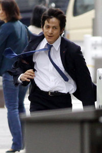 SMAP・木村拓哉、「しかしスゴくねーか!?」と仰天！　V6・岡田准一の意外な姿に興味津々？