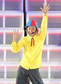 嵐・大野智、個展に来た藤子不二雄Aは「全然ダメで」!?　ジャニーズ事務所軍団も襲来