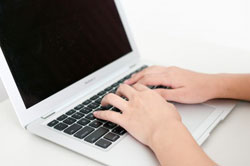 誰にも言えない本音だから……ネットの匿名性が子育てに悩む人を救う